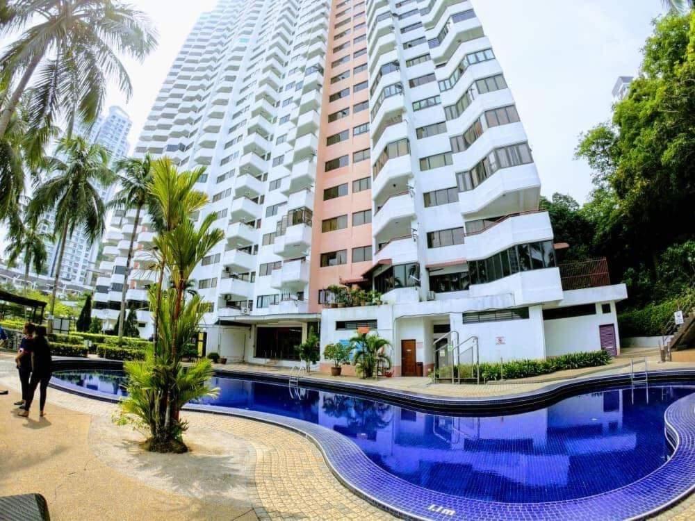 Airbnb At Sri Sayang Batu Ferringhi Beach Exteriér fotografie