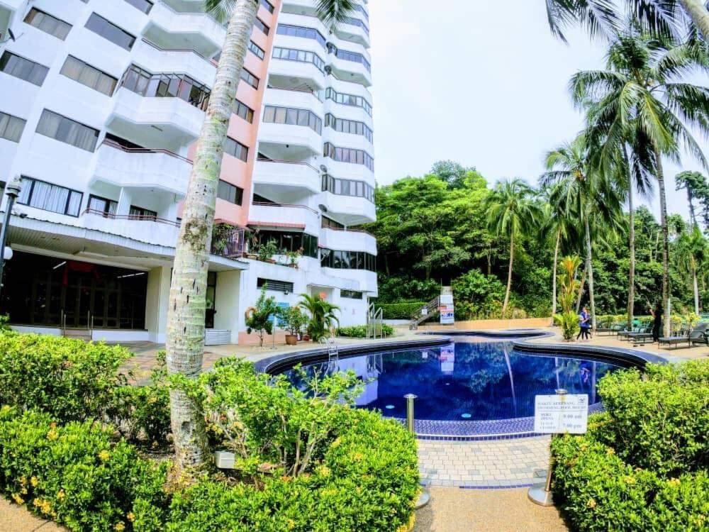 Airbnb At Sri Sayang Batu Ferringhi Beach Exteriér fotografie