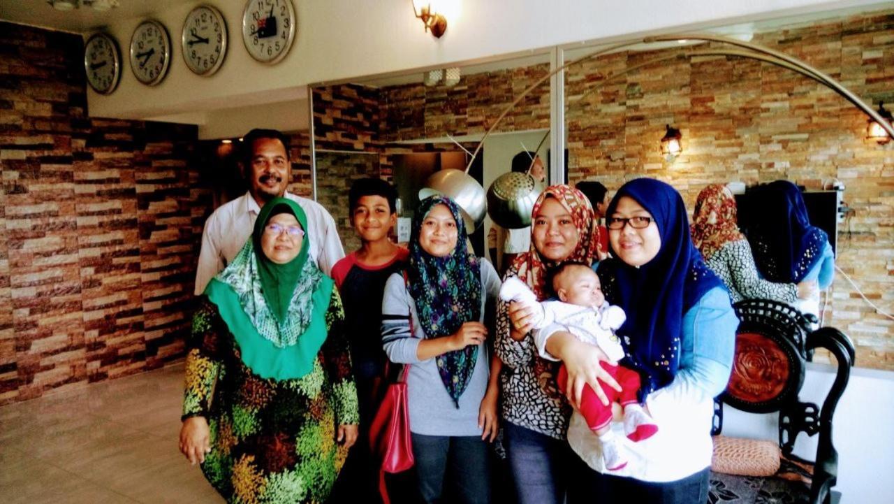 Airbnb At Sri Sayang Batu Ferringhi Beach Exteriér fotografie