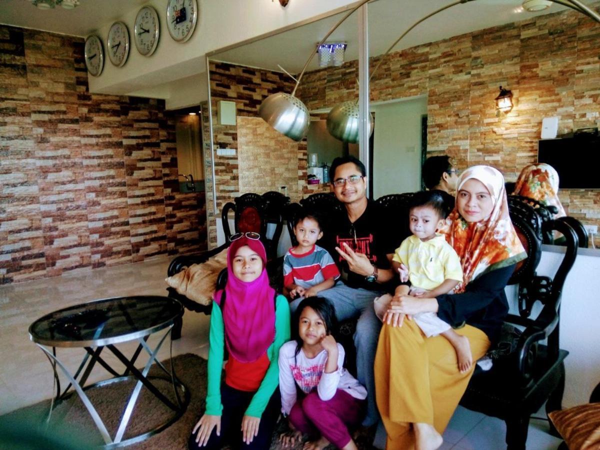 Airbnb At Sri Sayang Batu Ferringhi Beach Exteriér fotografie