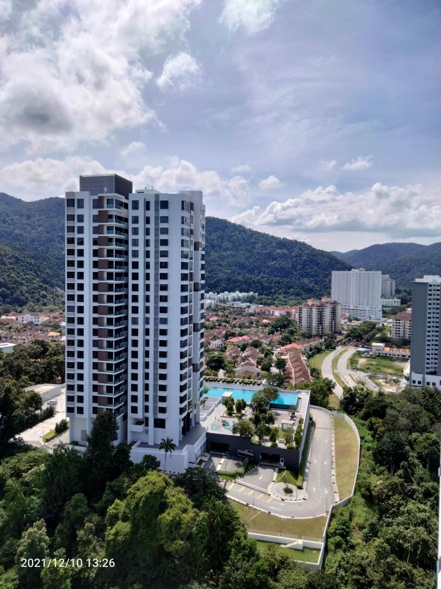 Airbnb At Sri Sayang Batu Ferringhi Beach Pokoj fotografie